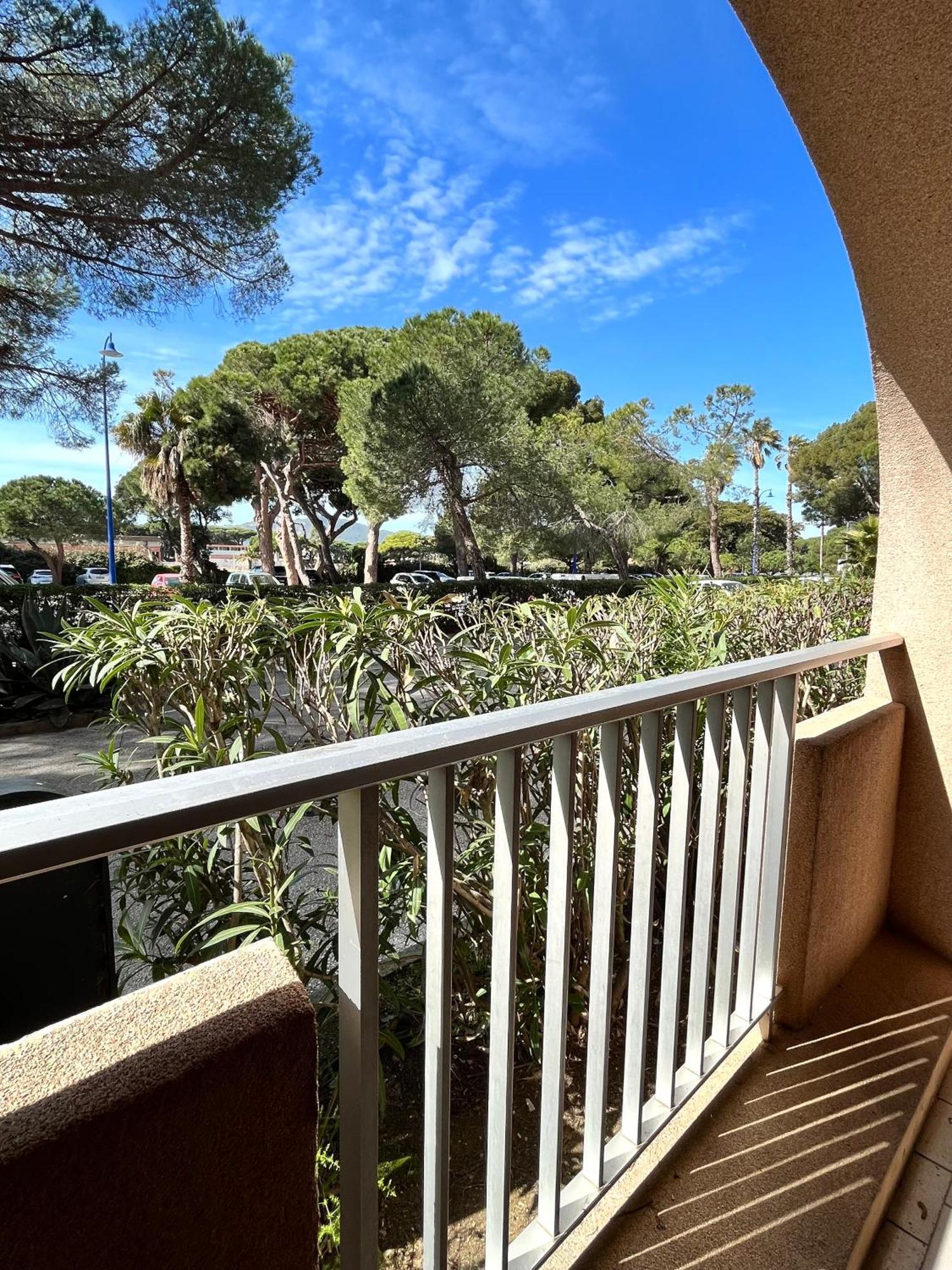 Port De Hyeres L'Etoile Marine Apartamento Exterior foto